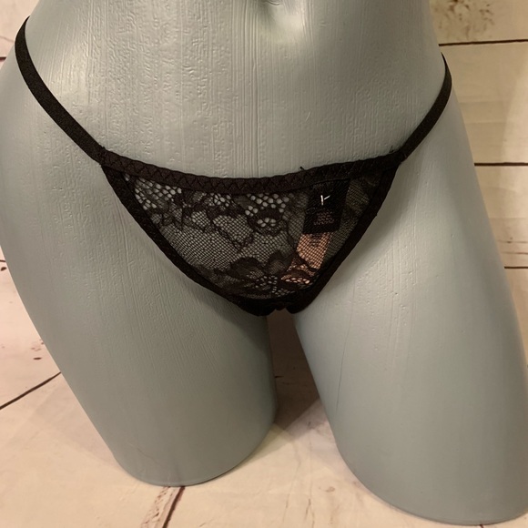 Victoria Secret Set - Picture 3 of 8